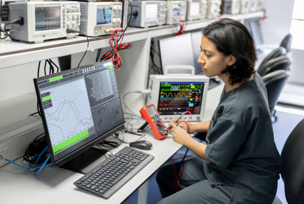 Best Emergency Electrical Repair  in Maricopa, CA